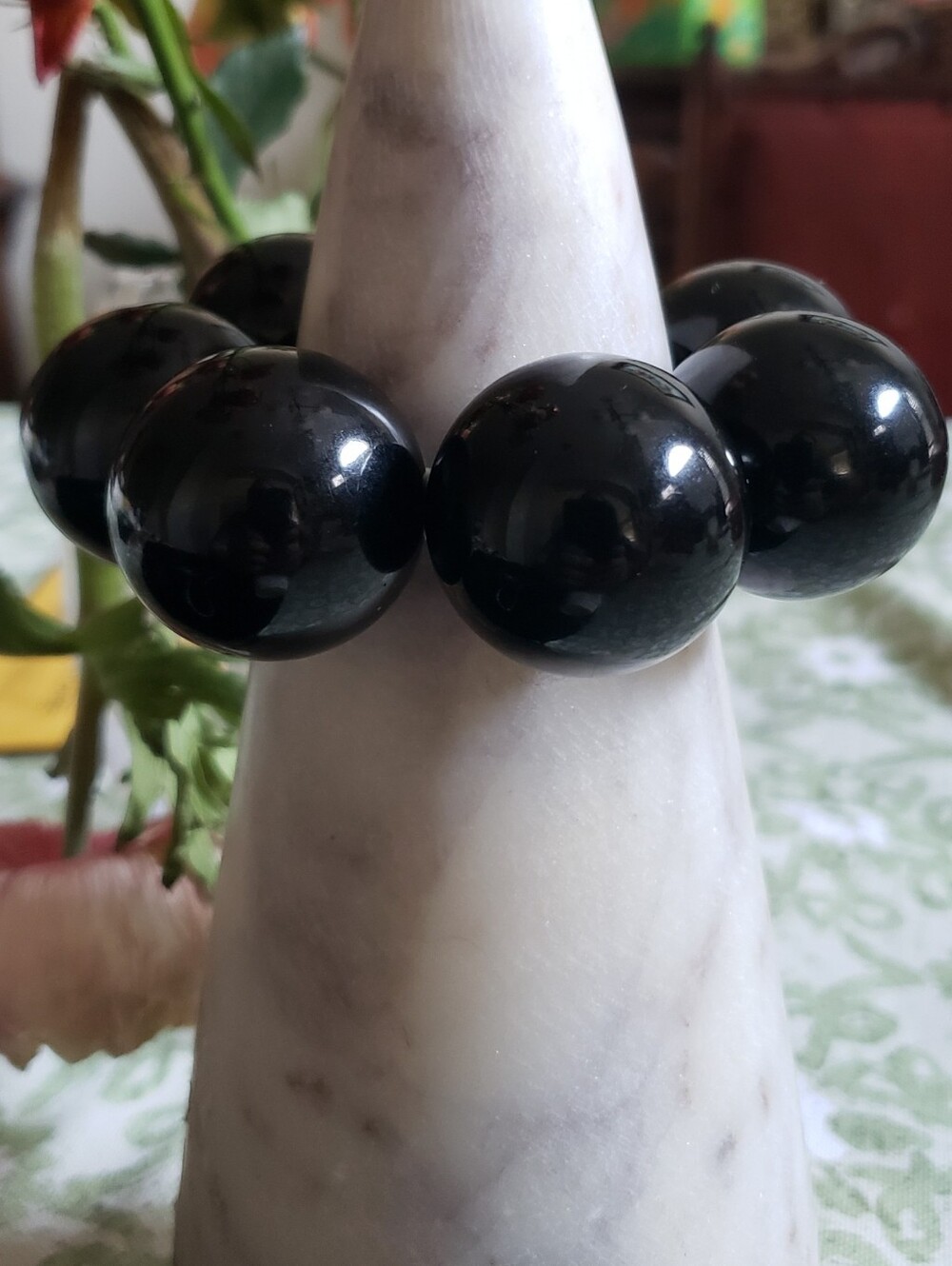 Black Big Bakelite Beaded Stretch Bracelet - Women Jewelry